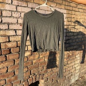 ‼️SOLD‼️Brandy Melville Crop Top Perfect For Fall!